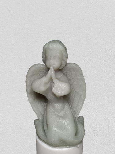 Fajnpocit svíčka vosková figurka Anděla s vůní jablka se skořicí